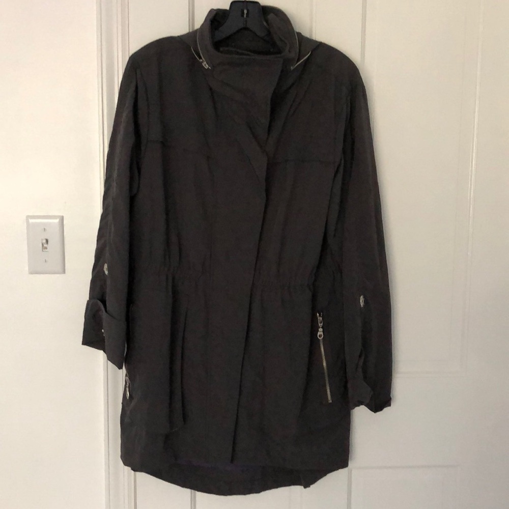 Jacket - Picture 1 of 7